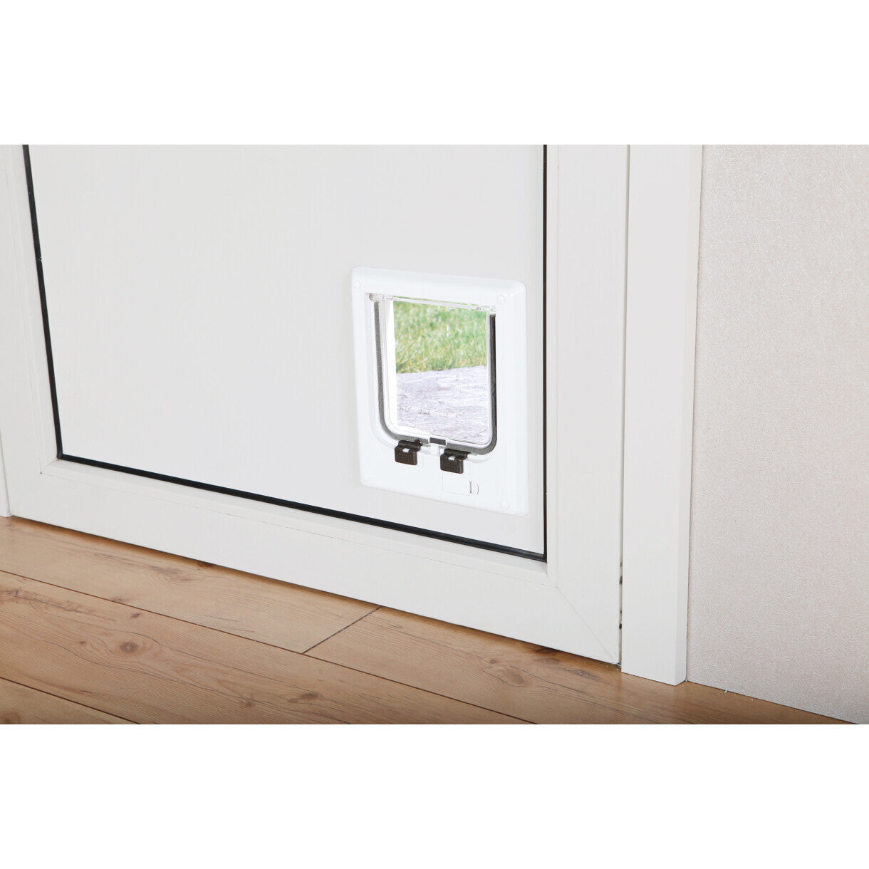 Trixie 4-Wege-Katzentür Nr. 1 - elektromagnetisch - 21,1 x 24,4 cm